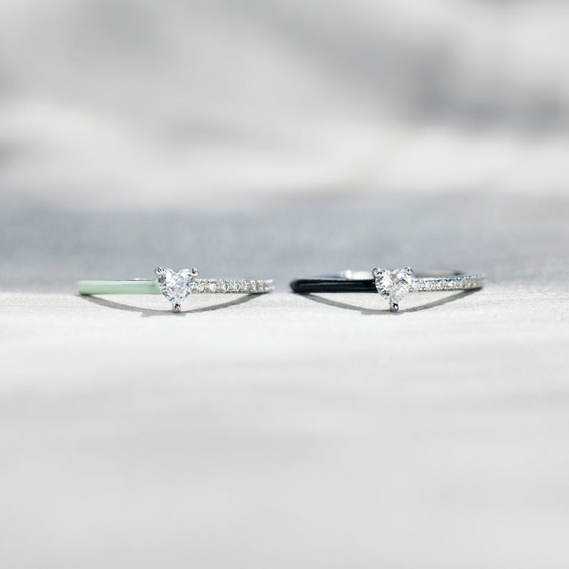 Timeless Heart-Cut Half Enamel Ring