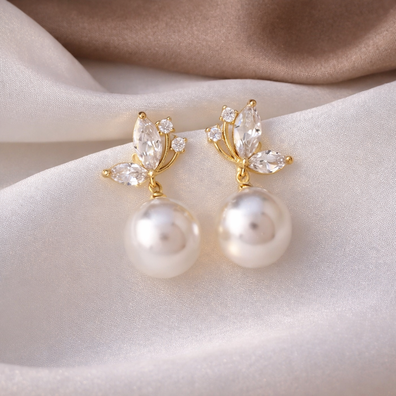 Vintage Zircon Crystal Pearl Earrings