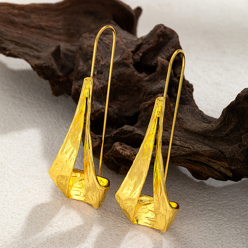 Vintage Style Hollow Geometric Hammered Pendant Earrings