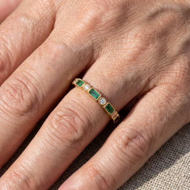Vintage Gold Plated Inlaid Green Crystal Ring